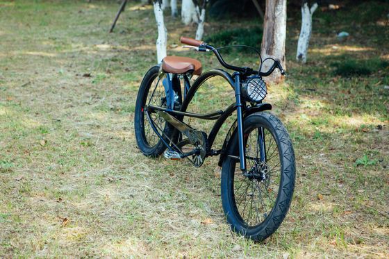 Αλουμινένιο πιρούνι 24&quot; 3,0 ελαστικό CE OEM Single Speed Chopper Cruiser Ποδήλατο με δισκοφρένο