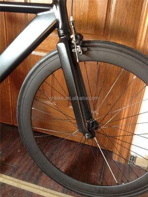 700c μαύρο αλουμινένιο πλαίσιο Fixie ποδήλατο με διπλό V φρένο σταθερή ταχύτητα Man Track ποδήλατο