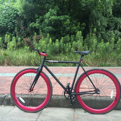Μονό ταχύτητα ποδήλατο 700c Fixie Bike με αλυσίδα KMC και συνολικό βάρος 13kg