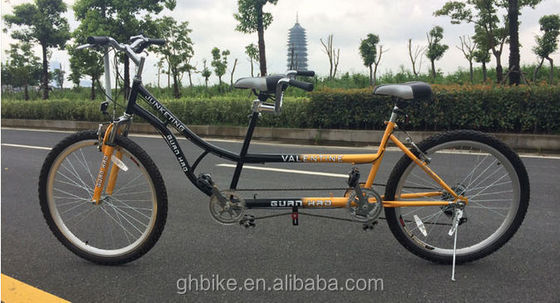 26 ιντσών Tandem ποδήλατο ποδήλατο Beach Cruiser Στυλ Δύο θέσεις ποδήλατο με γυαλιστερό βάρος 25kg
