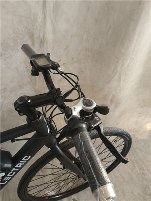 Μέγιστο φορτίο 120KG 700C Ηλεκτρικό ποδήλατο πόλης για ενήλικες 35KM / H EN15194 Κινέζικο Cruiser E Bike