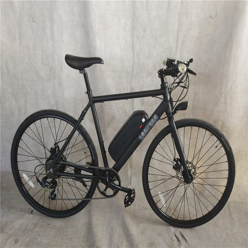 Μέγιστο φορτίο 120KG 700C Ηλεκτρικό ποδήλατο πόλης για ενήλικες 35KM / H EN15194 Κινέζικο Cruiser E Bike